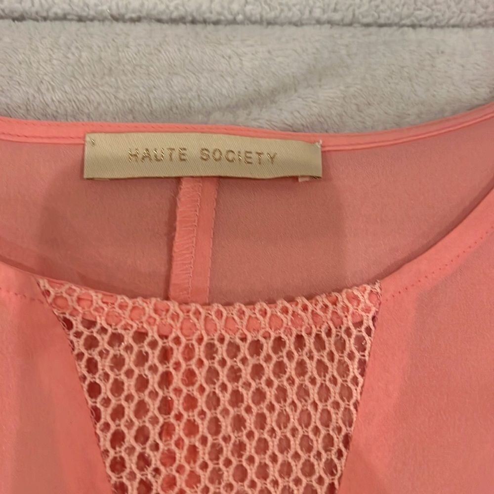 Pink womens size M haute society top blouse - Picture 2 of 3